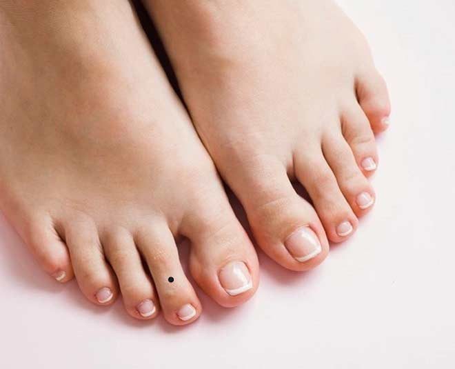 Mole On Foot Meaning